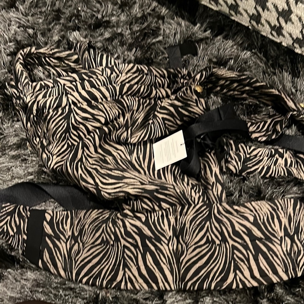 Artipoppe Zeitgeist Unnatural Zebra in cotton